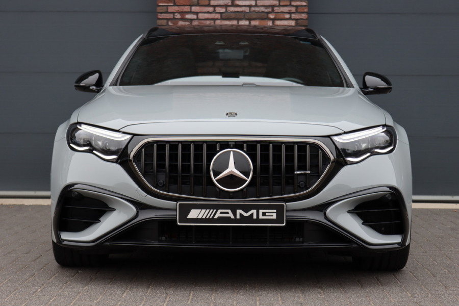 Mercedes-Benz E-Klasse Estate AMG 53 4MATIC+ Premium+ | Hyperscreen | Achterasbesturing | Distronic+ | Stoelventilatie | Trekhaak | 3D-Display | Panoramadak | Digital Light | Burmester | HUD |