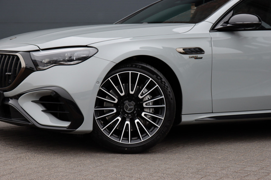 Mercedes-Benz E-Klasse Estate AMG 53 4MATIC+ Premium+ | Hyperscreen | Achterasbesturing | Distronic+ | Stoelventilatie | Trekhaak | 3D-Display | Panoramadak | Digital Light | Burmester | HUD |