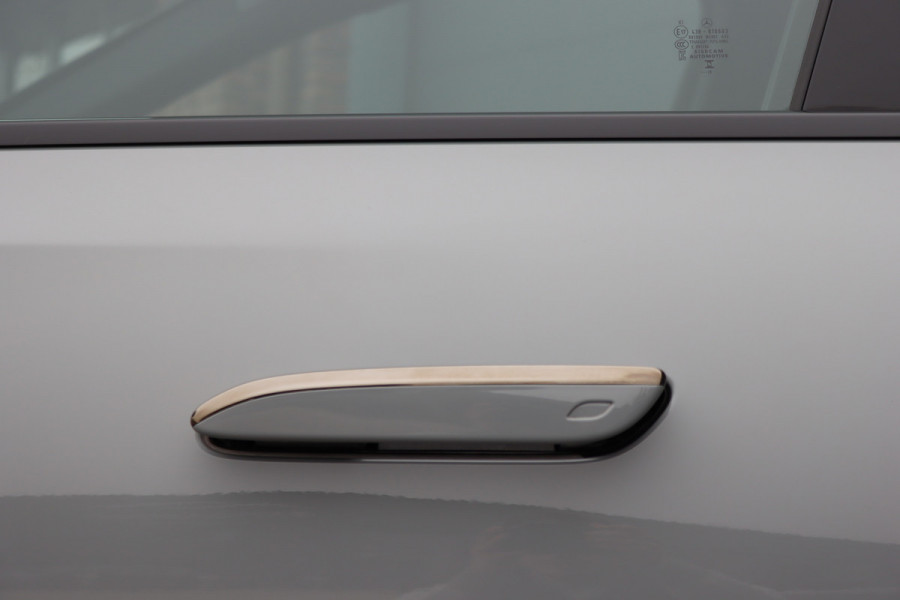 Mercedes-Benz E-Klasse Estate AMG 53 4MATIC+ Premium+ | Hyperscreen | Achterasbesturing | Distronic+ | Stoelventilatie | Trekhaak | 3D-Display | Panoramadak | Digital Light | Burmester | HUD |