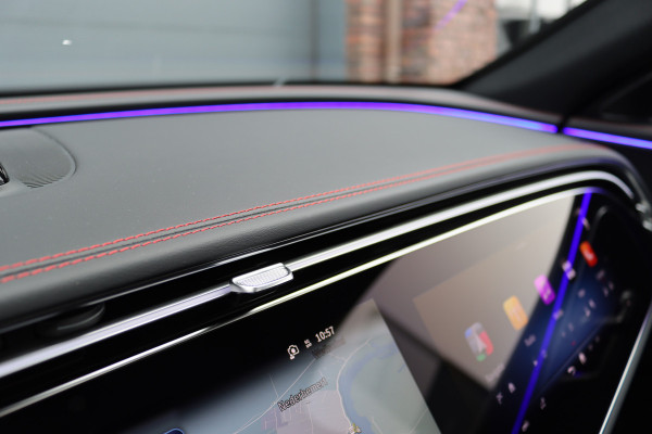 Mercedes-Benz E-Klasse Estate AMG 53 4MATIC+ Premium+ | Hyperscreen | Achterasbesturing | Distronic+ | Stoelventilatie | Trekhaak | 3D-Display | Panoramadak | Digital Light | Burmester | HUD |