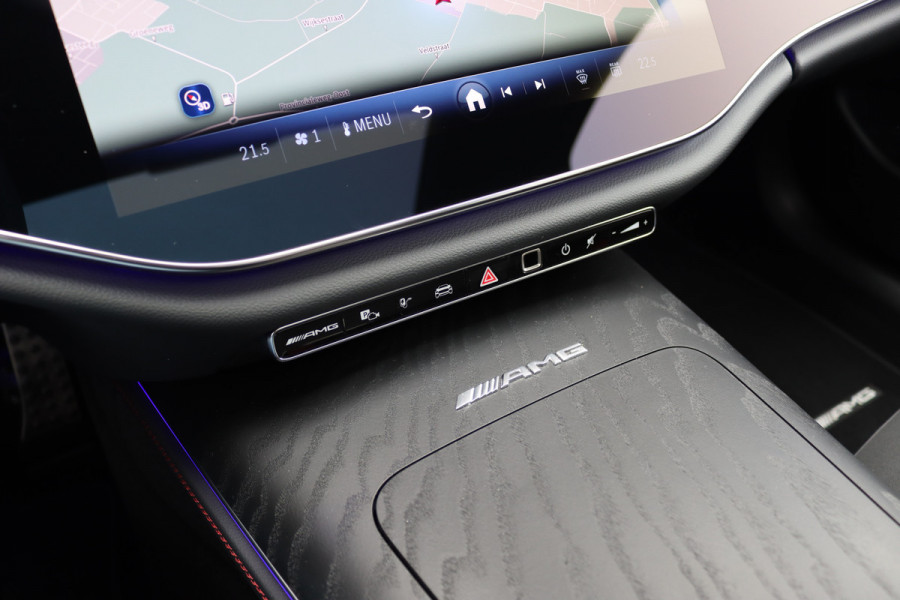 Mercedes-Benz E-Klasse Estate AMG 53 4MATIC+ Premium+ | Hyperscreen | Achterasbesturing | Distronic+ | Stoelventilatie | Trekhaak | 3D-Display | Panoramadak | Digital Light | Burmester | HUD |