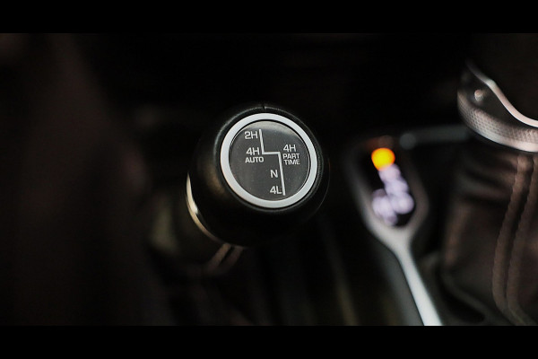 Jeep Wrangler Unlimited 4xe 380 Sahara / 360 Camera / Leder / Navi / Ecc / Elek Pakket / Led / Pdc / 18 Inch / TOPSTAAT