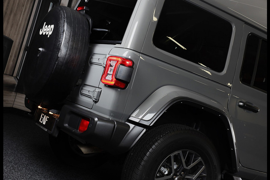 Jeep Wrangler Unlimited 4xe 380 Sahara / 360 Camera / Leder / Navi / Ecc / Elek Pakket / Led / Pdc / 18 Inch / TOPSTAAT