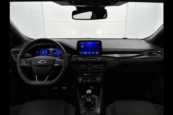 Ford FOCUS Wagon 1.0 EcoBoost Hybrid ST Line X Business (PANORAMADAK, STOEL-/STUURVERWARMING, CAMERA, CARPLAY, 1e EIGENAAR)