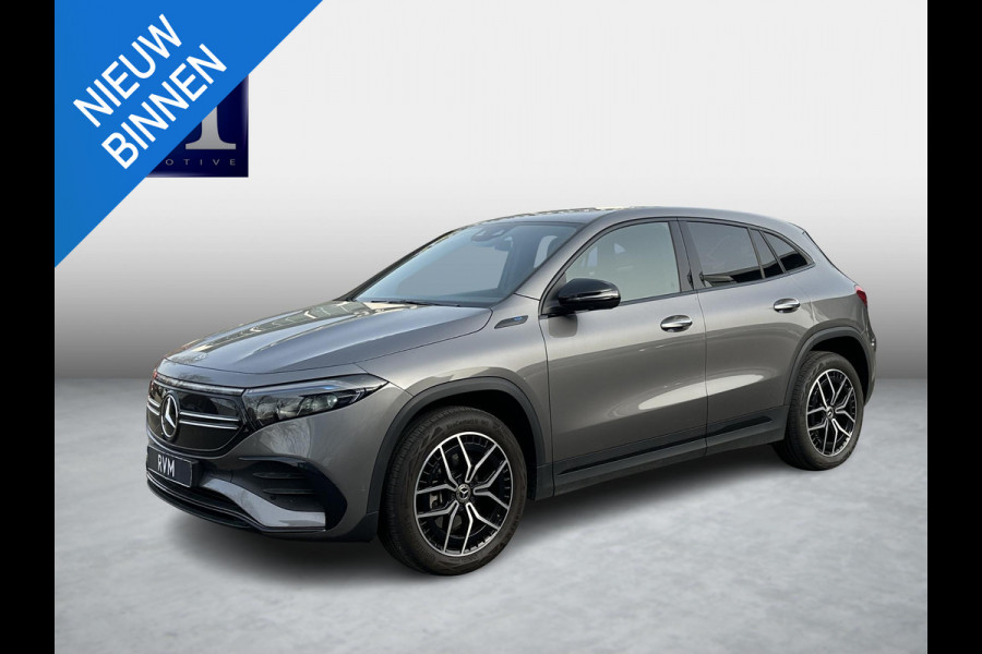 Mercedes-Benz EQA 250+ AMG Line 71 kWh SOH 98% | 15.000 KM !! UNIEKE KM-STAND | BOMVOLLE AUTO| | ELEKTRISCHE STOELEN MET GEHEUGEN | SFEERVERLICHTING | ELEKTRISCHE TREKHAAK | 360 CAMERA | RIJKLAAR GELEVERD MET 12 MND BOVAG GARANTIE