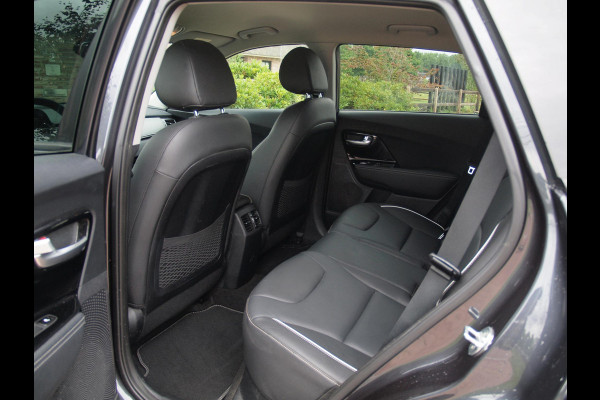 Kia e-Niro ExecutiveLine 64 kWh | Camera | Apple Carplay | Cruise Control | JBL | Leer |