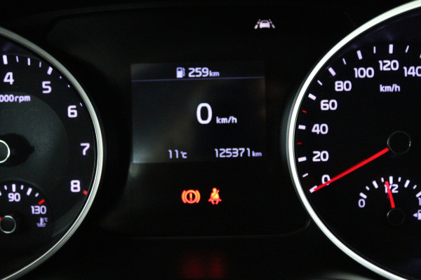 Kia Ceed Sportswagon 1.0 T-GDi DynamicLine (TREKHAAK, SENSOREN, CARPLAY, LANE-ASSIST, CRUISE CONTROL, NAVIGATIE)