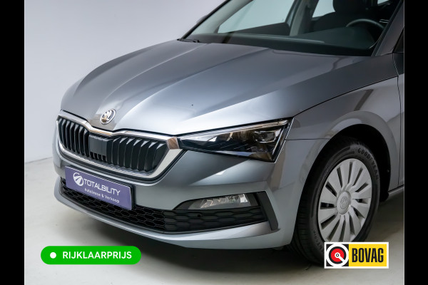 Škoda SCALA 1.0 TSI Ambition Comfort AUT. 110 PK Stoel- en stuurverwarming , Climate control , Apple Carplay, Android auto, PDC achter All season banden