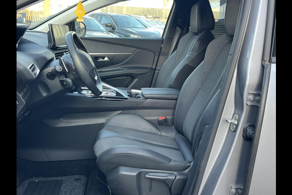 Peugeot 3008 1.6 HYbrid 225 Allure Pack Business VAN €25.900,- NU VOOR SLECHTS €22.877,- Uw LENTEVOORDEEL €3.023,- |15.000 KM | UNIEKE KM-STAND | PLUG-IN HYBRIDE | PANORAMADAK | FOCAL AUDIO | ADAPTIEVE CRUISE | LEREN BEKLEDING | RIJKLAAR GELEVERD INCL. 12 MND BOVAG GARANTIE