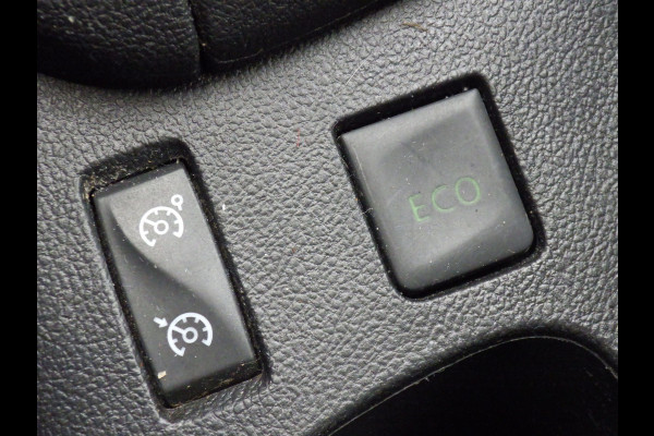 Renault Clio Estate 0.9 TCe Limited Airco, Cruise, NAVI, NL/NAP!