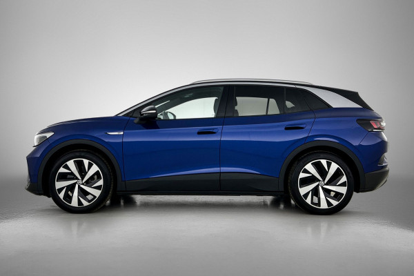 Volkswagen ID.4 First 77 kWh (NAVIGATIE, CAMERA, PARKEERSENSOREN, STOELVERWARMING, 1e EIGENAAR)