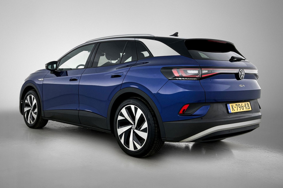 Volkswagen ID.4 First 77 kWh (NAVIGATIE, CAMERA, PARKEERSENSOREN, STOELVERWARMING, 1e EIGENAAR)