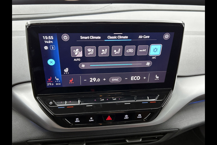 Volkswagen ID.4 First 77 kWh (NAVIGATIE, CAMERA, PARKEERSENSOREN, STOELVERWARMING, 1e EIGENAAR)