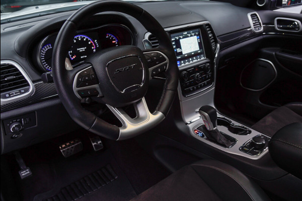 Jeep Grand Cherokee 6.4 Hemi SRT 3000km!! Carbon-Design SRT-Design-Paket Sportstoelen