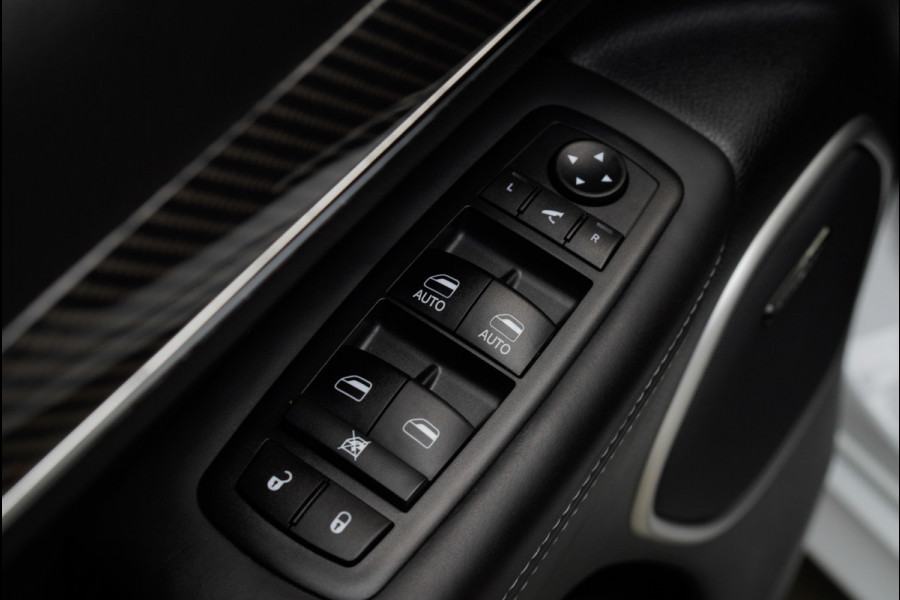 Jeep Grand Cherokee 6.4 Hemi SRT 3000km!! Carbon-Design SRT-Design-Paket Sportstoelen