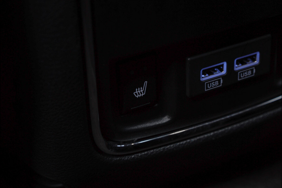 Jeep Grand Cherokee 6.4 Hemi SRT 3000km!! Carbon-Design SRT-Design-Paket Sportstoelen