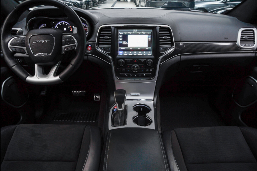Jeep Grand Cherokee 6.4 Hemi SRT 3000km!! Carbon-Design SRT-Design-Paket Sportstoelen