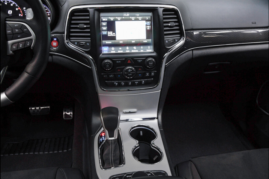 Jeep Grand Cherokee 6.4 Hemi SRT 3000km!! Carbon-Design SRT-Design-Paket Sportstoelen