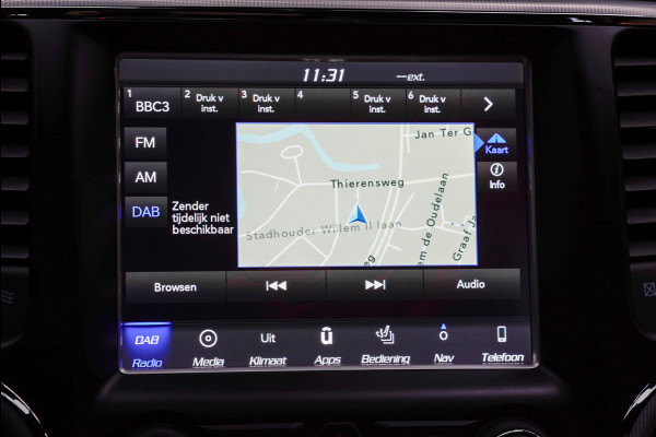 Jeep Grand Cherokee 6.4 Hemi SRT 3000km!! Carbon-Design SRT-Design-Paket Sportstoelen