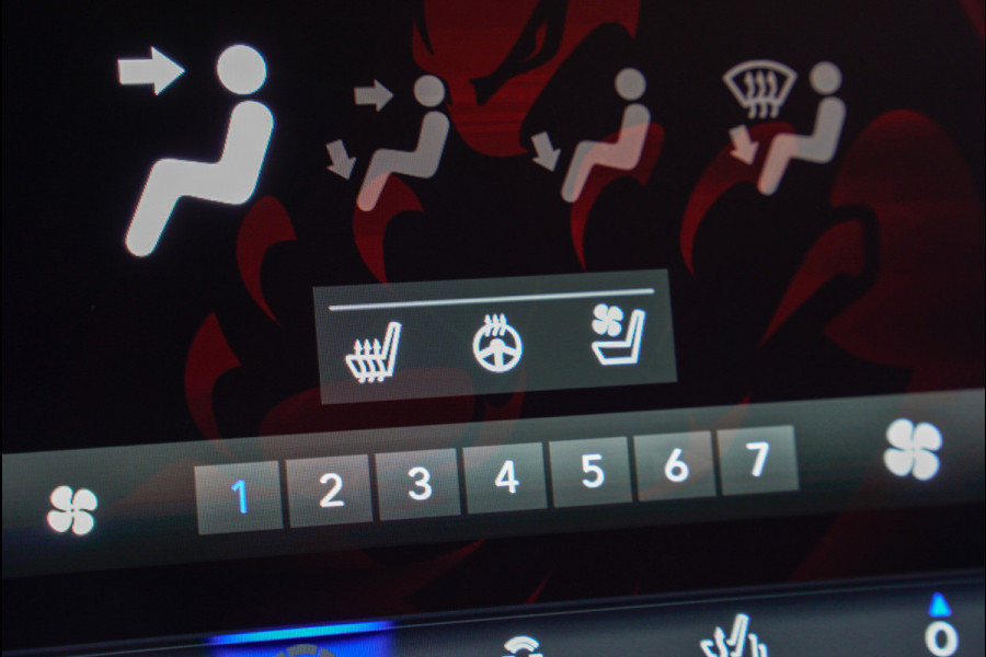 Jeep Grand Cherokee 6.4 Hemi SRT 3000km!! Carbon-Design SRT-Design-Paket Sportstoelen