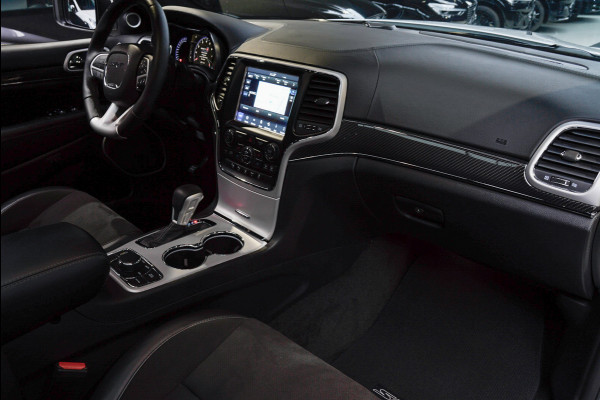 Jeep Grand Cherokee 6.4 Hemi SRT 3000km!! Carbon-Design SRT-Design-Paket Sportstoelen