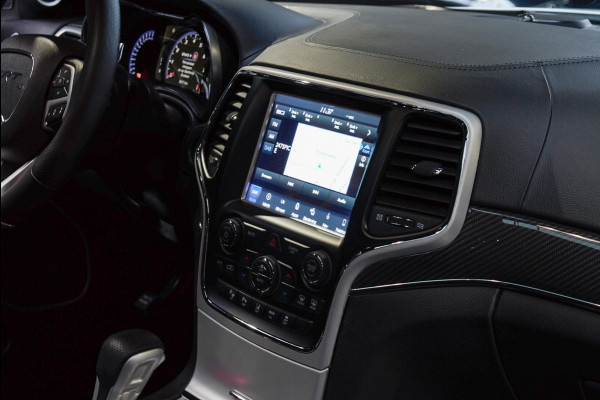 Jeep Grand Cherokee 6.4 Hemi SRT 3000km!! Carbon-Design SRT-Design-Paket Sportstoelen