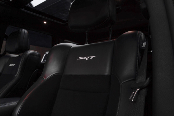 Jeep Grand Cherokee 6.4 Hemi SRT 3000km!! Carbon-Design SRT-Design-Paket Sportstoelen