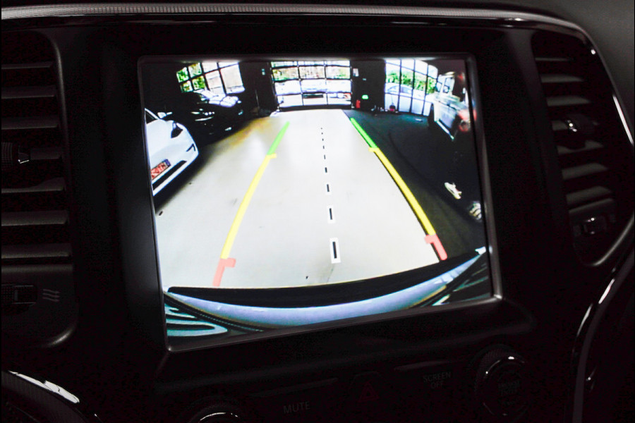 Jeep Grand Cherokee 6.4 Hemi SRT 3000km!! Carbon-Design SRT-Design-Paket Sportstoelen