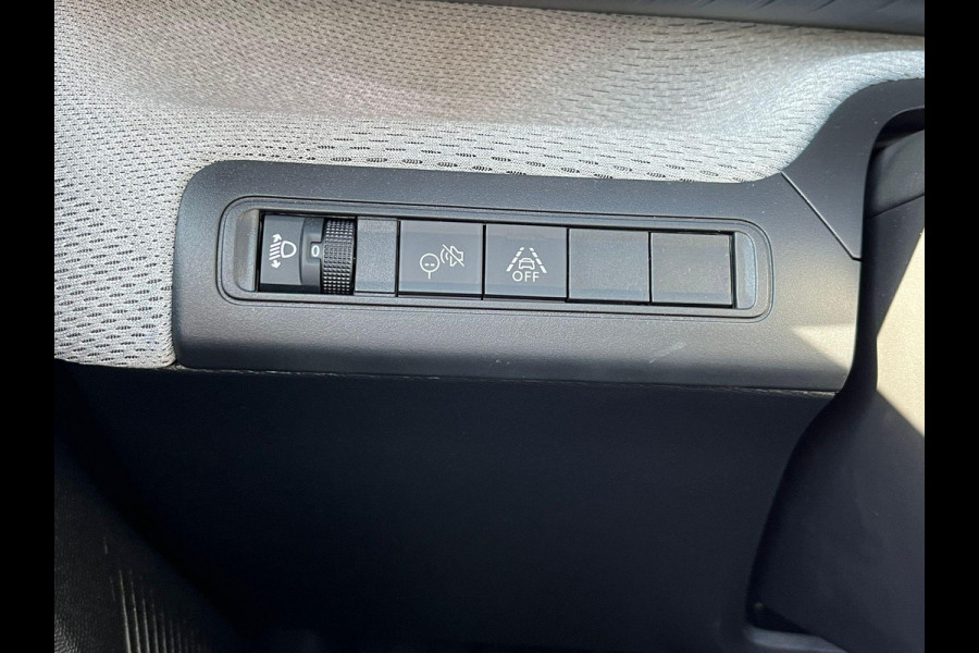 Citroën C3 Aircross 1.2 Hybrid 145pk Max VAN € 29.900,- VOOR € 27.440,- UW LENTEVOORDEEL € 2.460,-! | STOEL + STUURWIELVERWARMING | WINTERPAKKET | CAMERA | HEAD-UP DISPLAY| FABRIEKSGARANTIE | ALL IN PRIJS RIJKLAAR