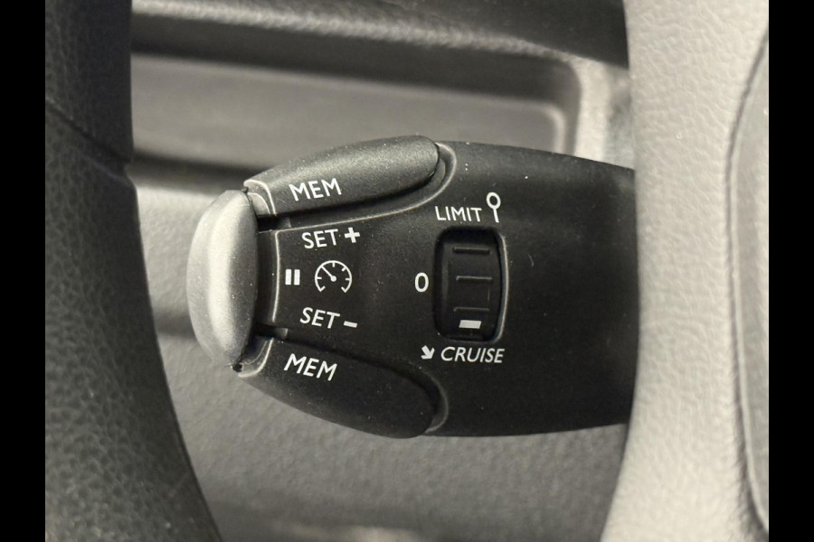 Peugeot Expert 1.5 BlueHDI 120PK L2 Navigatie Trekhaak Cruise Control