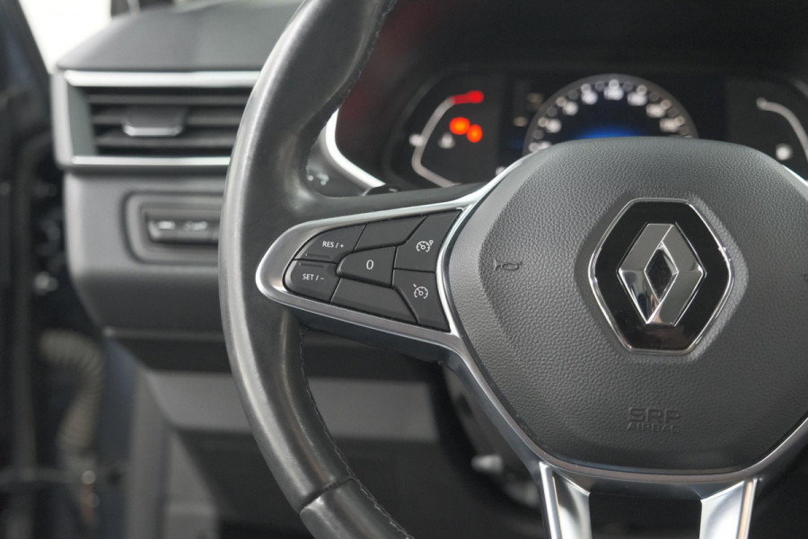 Renault Clio TCe 130 EDC Intens |  Allseason banden | Camera | Navigatie | Parkeersensoren