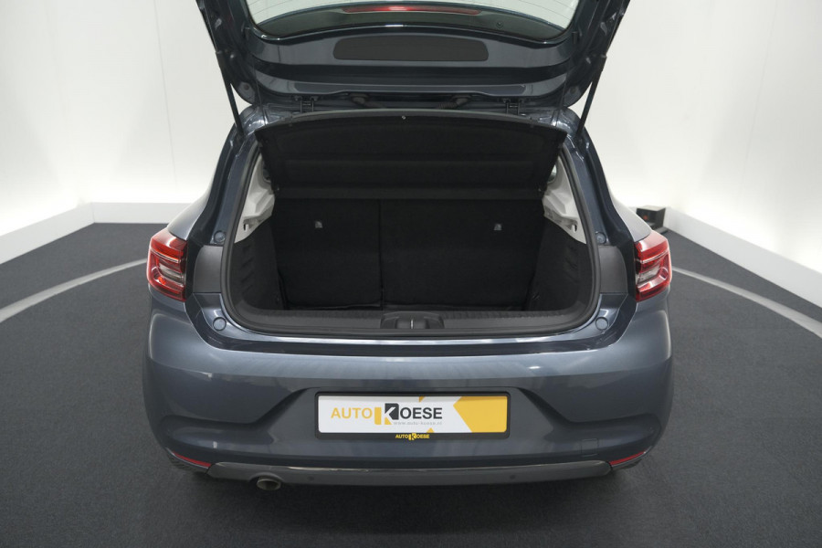 Renault Clio TCe 130 EDC Intens |  Allseason banden | Camera | Navigatie | Parkeersensoren