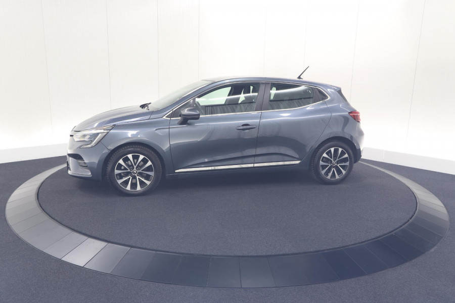 Renault Clio TCe 130 EDC Intens |  Allseason banden | Camera | Navigatie | Parkeersensoren