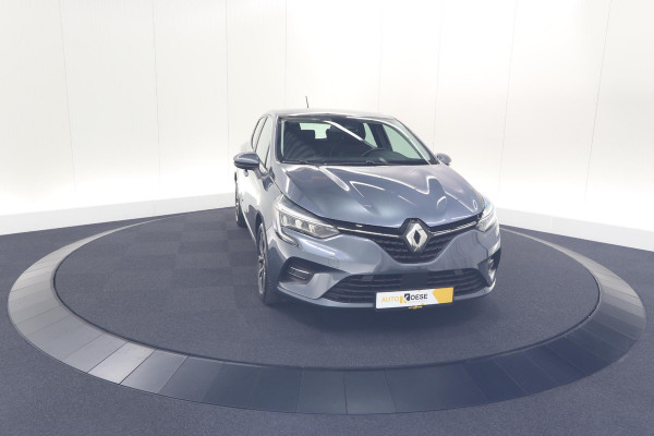 Renault Clio TCe 130 EDC Intens |  Allseason banden | Camera | Navigatie | Parkeersensoren