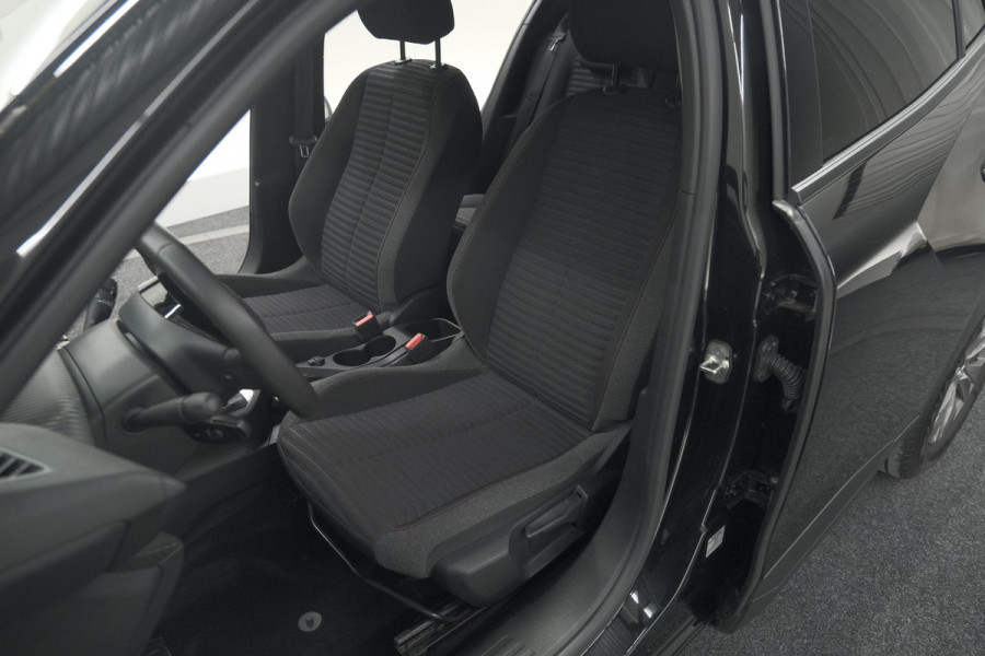 Peugeot 2008 PureTech 130 Active | Camera | Apple Carplay | Parkeersensoren | Stoelverwarming
