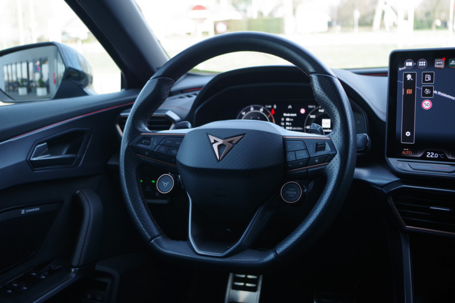 CUPRA Formentor 1.5 TSI e-Hybrid VZ 272 PK Performance PHEV, Trekhaak, Kuipstoelen, Sennheiser Sound, Memory, Camera
