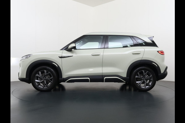 BYD ATTO 2 Boost 45 kWh DIRECT LEVERBAAR | VOLLEDIGE BYD FABRIEKSGARANTIE T/M 11-2030 OF 150.000 KM | STOEL- & STUURVERWARMING | ADAPTIEVE CRUISE | 360° CAMERA | PANORAMADAK | DODEHOEKASSISTENT | ORIGINEEL NL AUTO