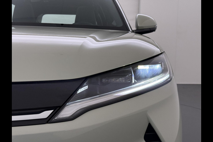 BYD ATTO 2 Boost 45 kWh DIRECT LEVERBAAR | VOLLEDIGE BYD FABRIEKSGARANTIE T/M 11-2030 OF 150.000 KM | STOEL- & STUURVERWARMING | ADAPTIEVE CRUISE | 360° CAMERA | PANORAMADAK | DODEHOEKASSISTENT | ORIGINEEL NL AUTO