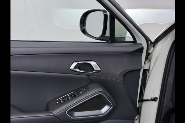 BYD ATTO 2 Boost 45 kWh DIRECT LEVERBAAR | VOLLEDIGE BYD FABRIEKSGARANTIE T/M 11-2030 OF 150.000 KM | STOEL- & STUURVERWARMING | ADAPTIEVE CRUISE | 360° CAMERA | PANORAMADAK | DODEHOEKASSISTENT | ORIGINEEL NL AUTO