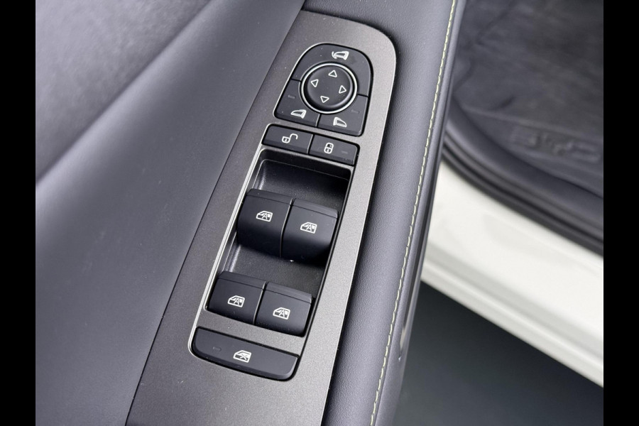 BYD ATTO 2 Boost 45 kWh DIRECT LEVERBAAR | VOLLEDIGE BYD FABRIEKSGARANTIE T/M 11-2030 OF 150.000 KM | STOEL- & STUURVERWARMING | ADAPTIEVE CRUISE | 360° CAMERA | PANORAMADAK | DODEHOEKASSISTENT | ORIGINEEL NL AUTO