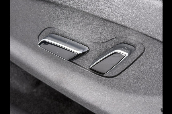 BYD ATTO 2 Boost 45 kWh DIRECT LEVERBAAR | VOLLEDIGE BYD FABRIEKSGARANTIE T/M 11-2030 OF 150.000 KM | STOEL- & STUURVERWARMING | ADAPTIEVE CRUISE | 360° CAMERA | PANORAMADAK | DODEHOEKASSISTENT | ORIGINEEL NL AUTO