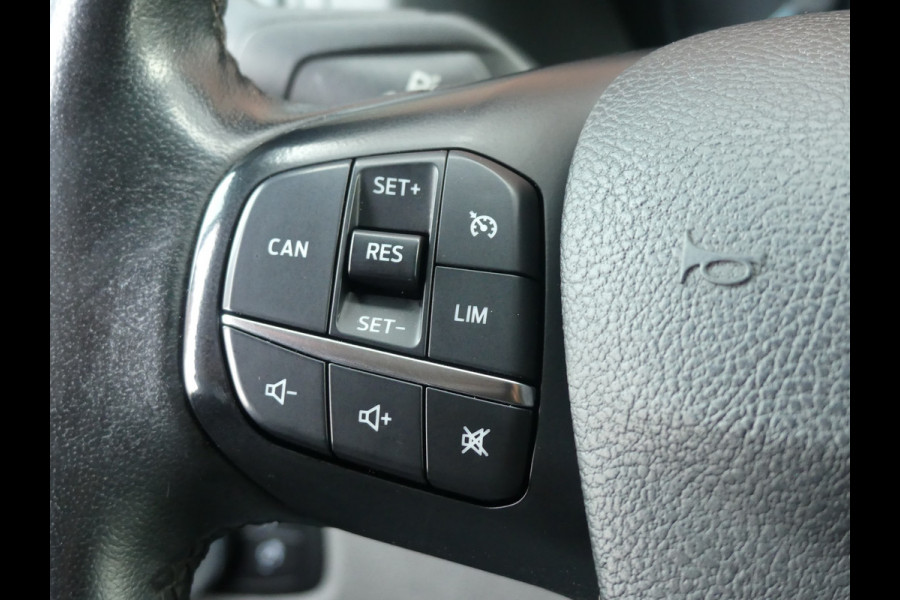 Ford Transit Custom 280 2.0 TDCI Airco/Trekhaak/PDC/Imperiaal/Inrichting