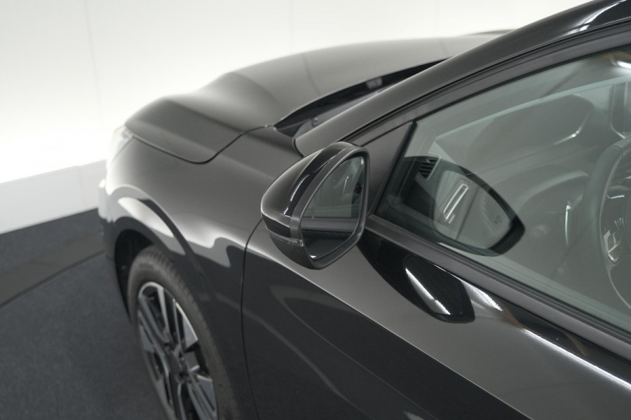 Peugeot 208 Hybrid 100 e-DCS6 Allure | Camera | Navigatie | Apple Carplay | Parkeersensoren