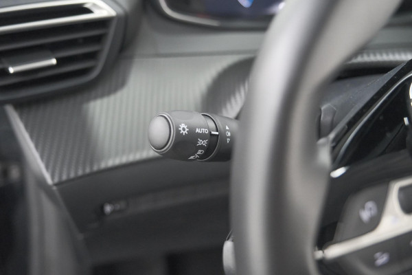 Peugeot 208 Hybrid 100 e-DCS6 Allure | Camera | Navigatie | Apple Carplay | Parkeersensoren