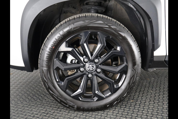 Toyota Yaris Cross 1.5 Hybrid 130 Dynamic Luxury Bi-Tone | Stuur- & Stoelverwarming | Apple Carplay & AndroidAUTO | Navigatie