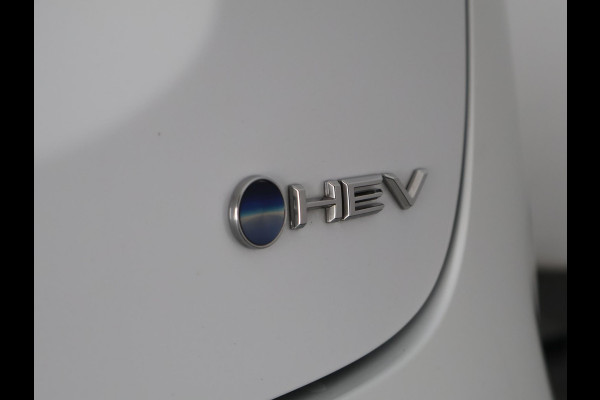 Toyota Yaris Cross 1.5 Hybrid 130 Dynamic Luxury Bi-Tone | Stuur- & Stoelverwarming | Apple Carplay & AndroidAUTO | Navigatie