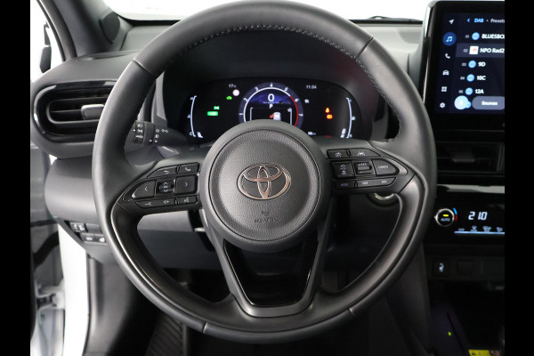 Toyota Yaris Cross 1.5 Hybrid 130 Dynamic Luxury Bi-Tone | Stuur- & Stoelverwarming | Apple Carplay & AndroidAUTO | Navigatie