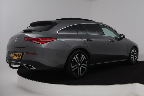 Mercedes-Benz CLA-Klasse Shooting Brake 200 Business Solution Luxury (PANORAMADAK, STOELVERWARMING, SFEERVERLICHTING, TREKHAAK)