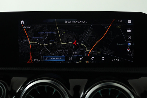 Mercedes-Benz CLA-Klasse Shooting Brake 200 Business Solution Luxury (PANORAMADAK, STOELVERWARMING, SFEERVERLICHTING, TREKHAAK)