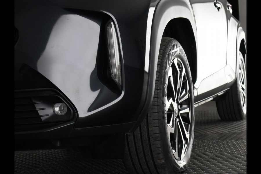 Toyota Yaris Cross 1.5 HYBRID DYNAMIC LUXERY GARANTIE 9-2034 PDC V+A. BLIND SPOT. STUUR/STOELVERWARMING APPLE CARPLAY/ANDROID.